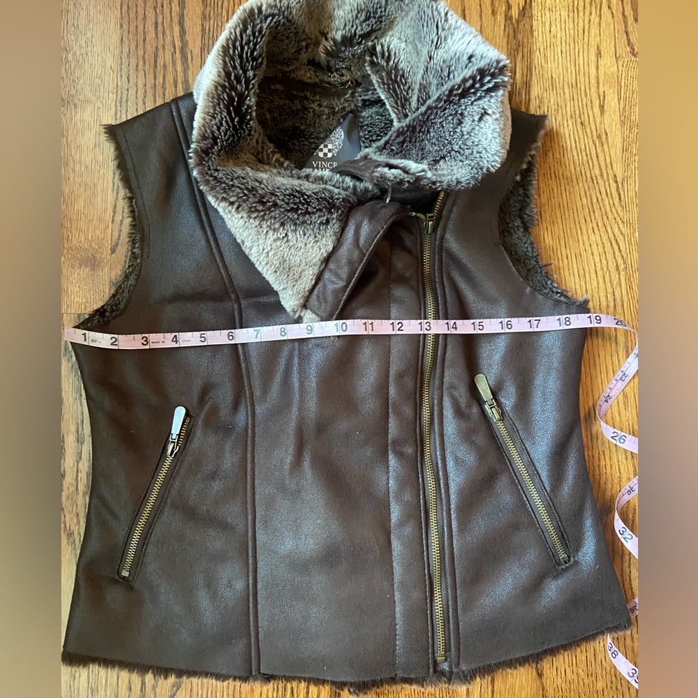 Vince Camuto faux fur shearling vest, women’s Small - Picture 3 of 8
